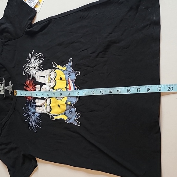 Hybrid Apparel Juniors Women's Minion Americana NWT Small Top Cold Shoulder - Picture 8 of 8